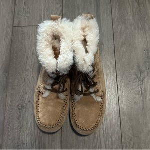 Ugg Chickaree Moccasins